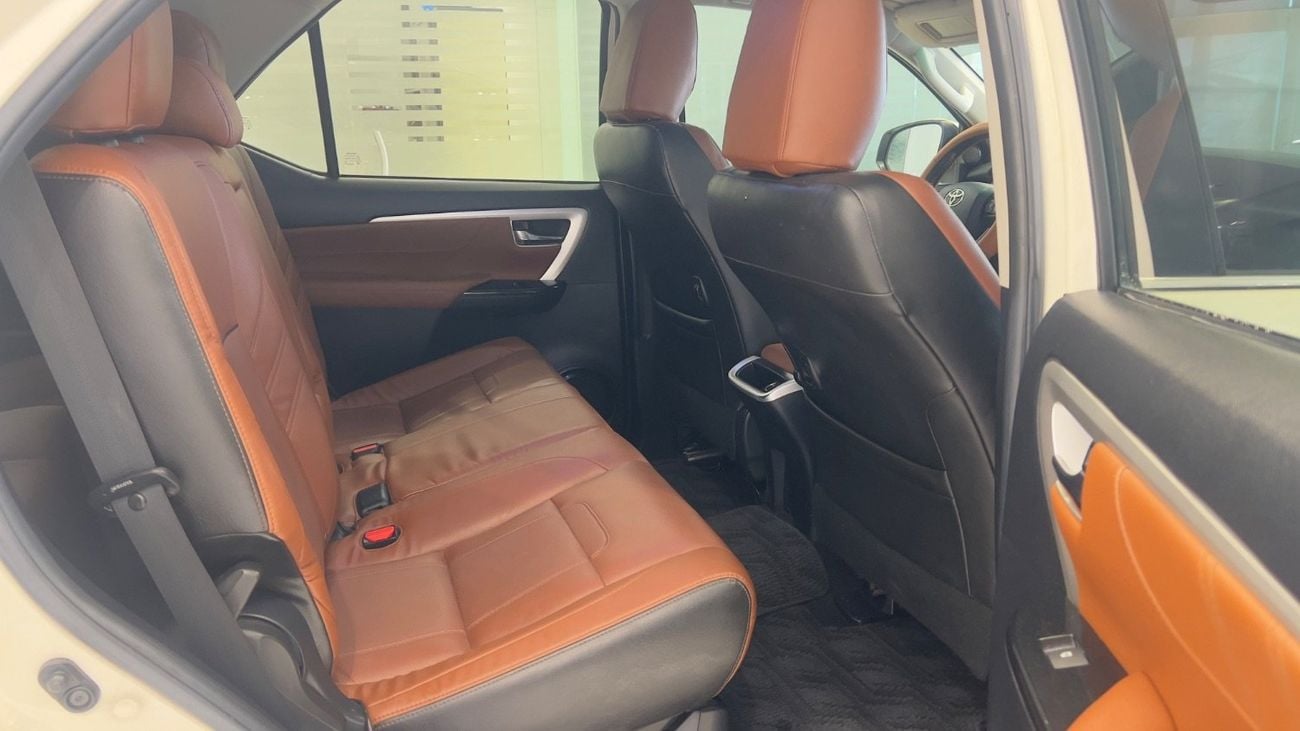Toyota Fortuner VXR