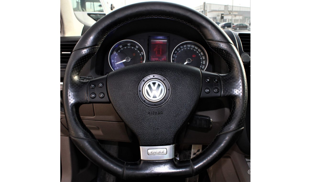 Volkswagen Golf Volkswagen Golf R 2009 GCC in excellent condition without accidents, very clean from inside and outs