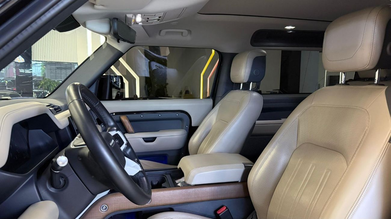 لاند روفر ديفندر P400 90 HSE 3.0L (5 Seater) 2022 Defender 90 V6 / GCC / ALTayyer Warranty