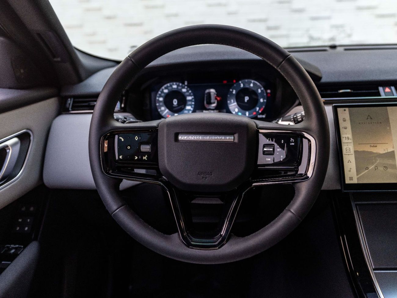 Land Rover Range Rover Velar P250 R-Dynamic SE 2.0L