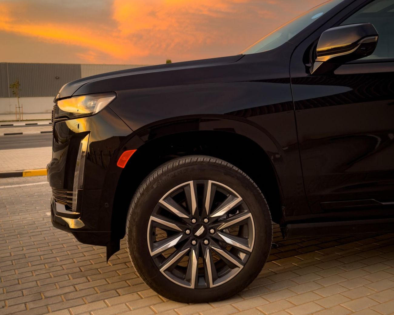 Cadillac Escalade Sport Platinum 6.2L AWD VIP INTERIOR CABIN (EXPORT ONLY)