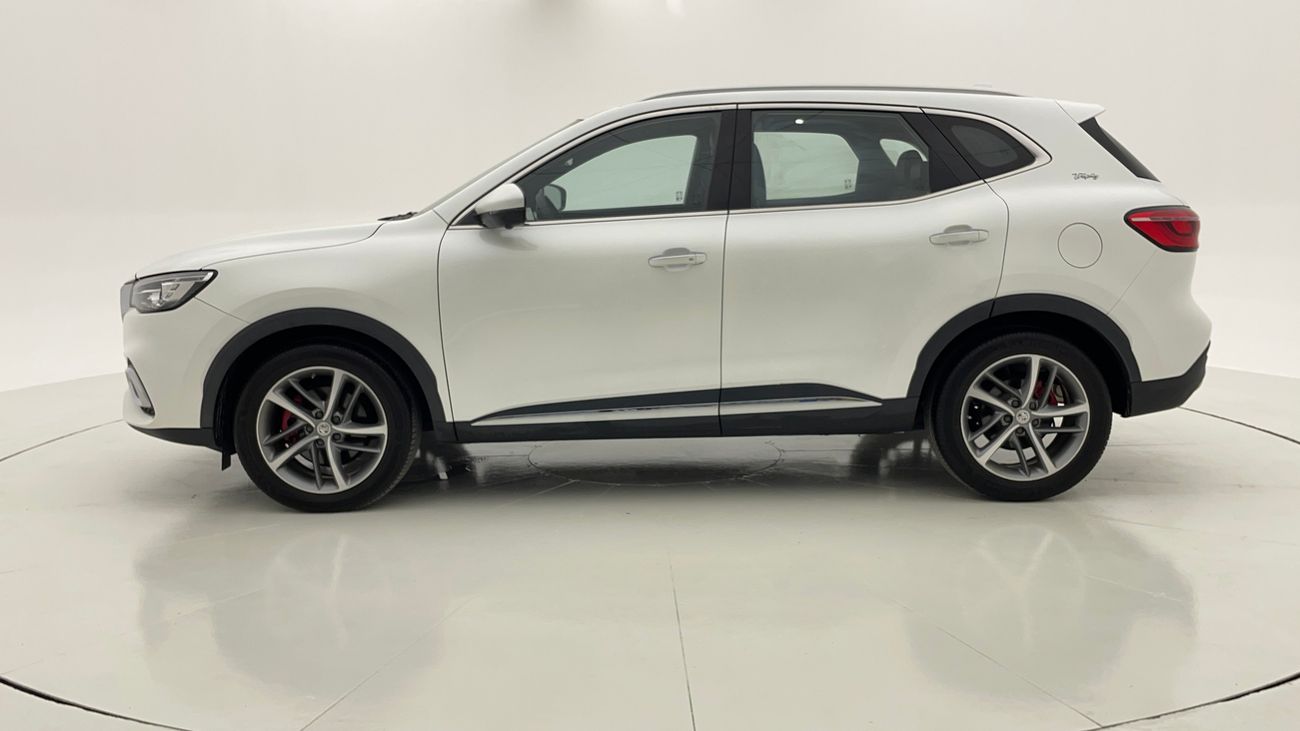 أم جي HS LUXURY TROPHY 2 | بدون دفعة مقدمة | اختبار القيادة في المنزل