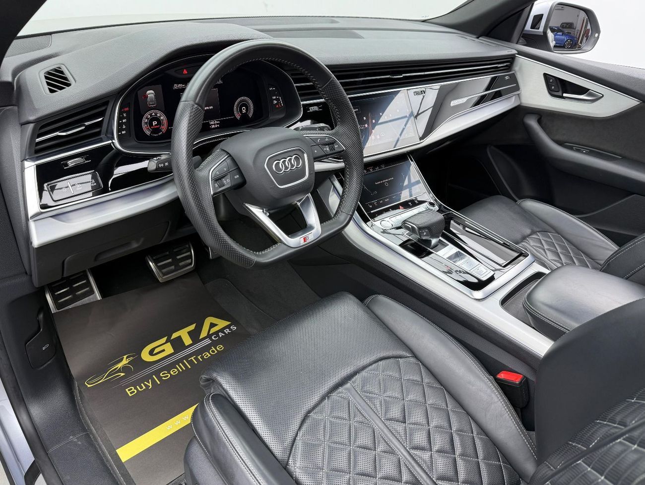 Audi Q8 55 TFSI quattro S-Line 3.0L (340 HP) 2019 Audi Q8 55 TFSI Quattro S-Line, Full Service History, Exce