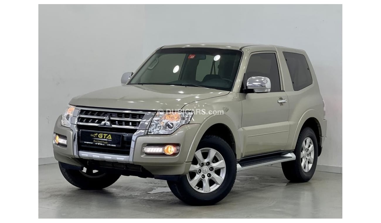 Mitsubishi Pajero GLS GLS 2017 Mitsubishi Pajero SWB 3dr, Full Service History, Warranty, Low Kms, GCC