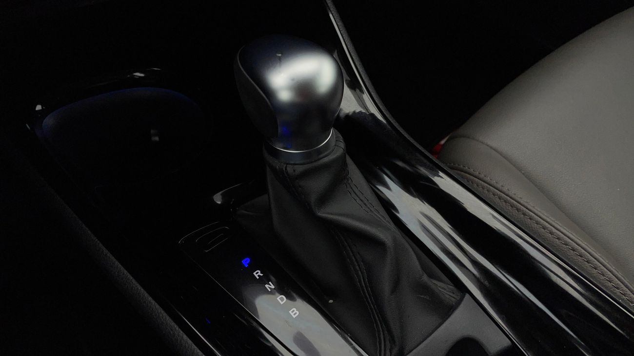 تويوتا CHR VX 1.8 | بدون دفعة مقدمة | اختبار القيادة في المنزل