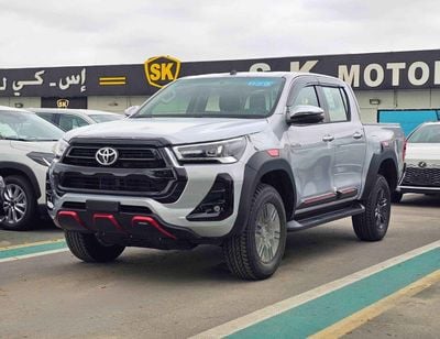 تويوتا هيلوكس SR5 TRD WOOD INTERIOR W VISOR / 4.0L PETROL V6 4WD / BLIND SPOT / DIFFLOCK / DVD+CAMERA (CODE # H6A)