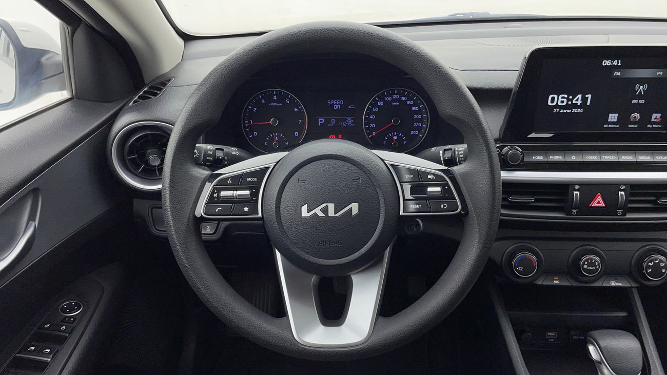 كيا سيراتو LX 1.6 | بدون دفعة مقدمة | اختبار قيادة مجاني للمنزل