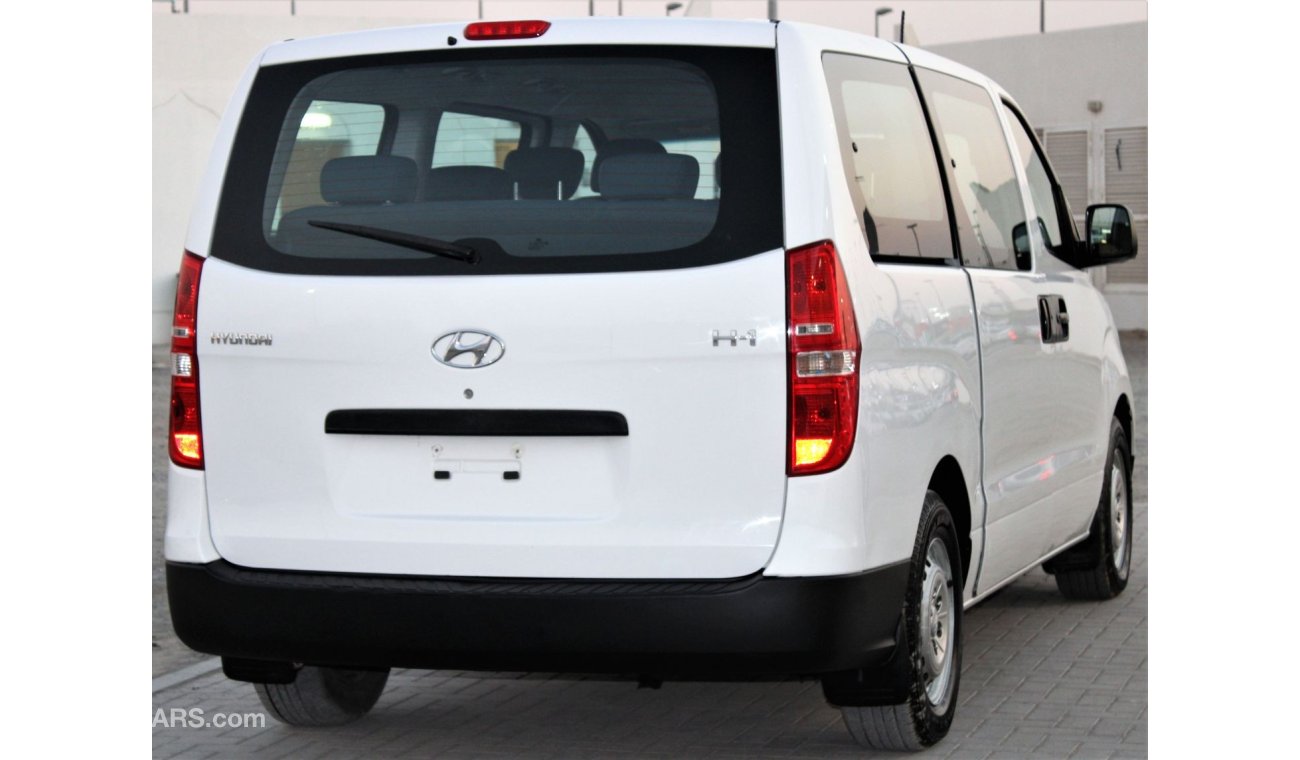 Hyundai H-1 Hyundai H1 2016 GCC in excellent condition without accidents, very clean from inside and outside