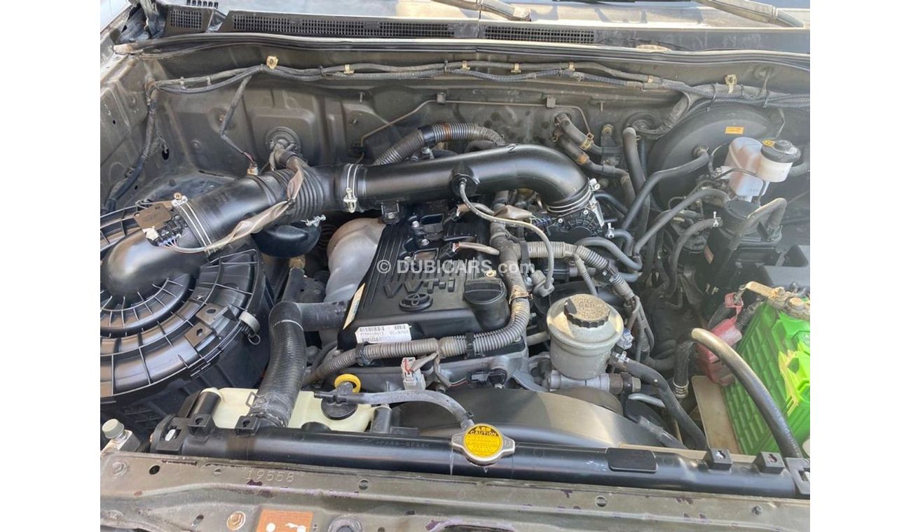 تويوتا هيلوكس تويوتا هايلكس 2007 فورويل استخدام شخصي صبغ وكاله بدون حوادث