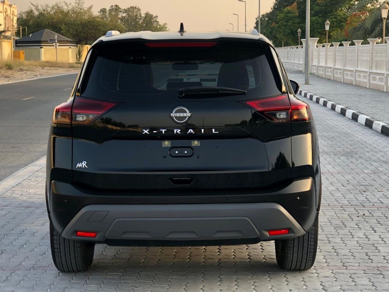 نيسان إكس تريل NISSAN XTRAIL 2.5L  7 SEATER 2023 GCC Spices