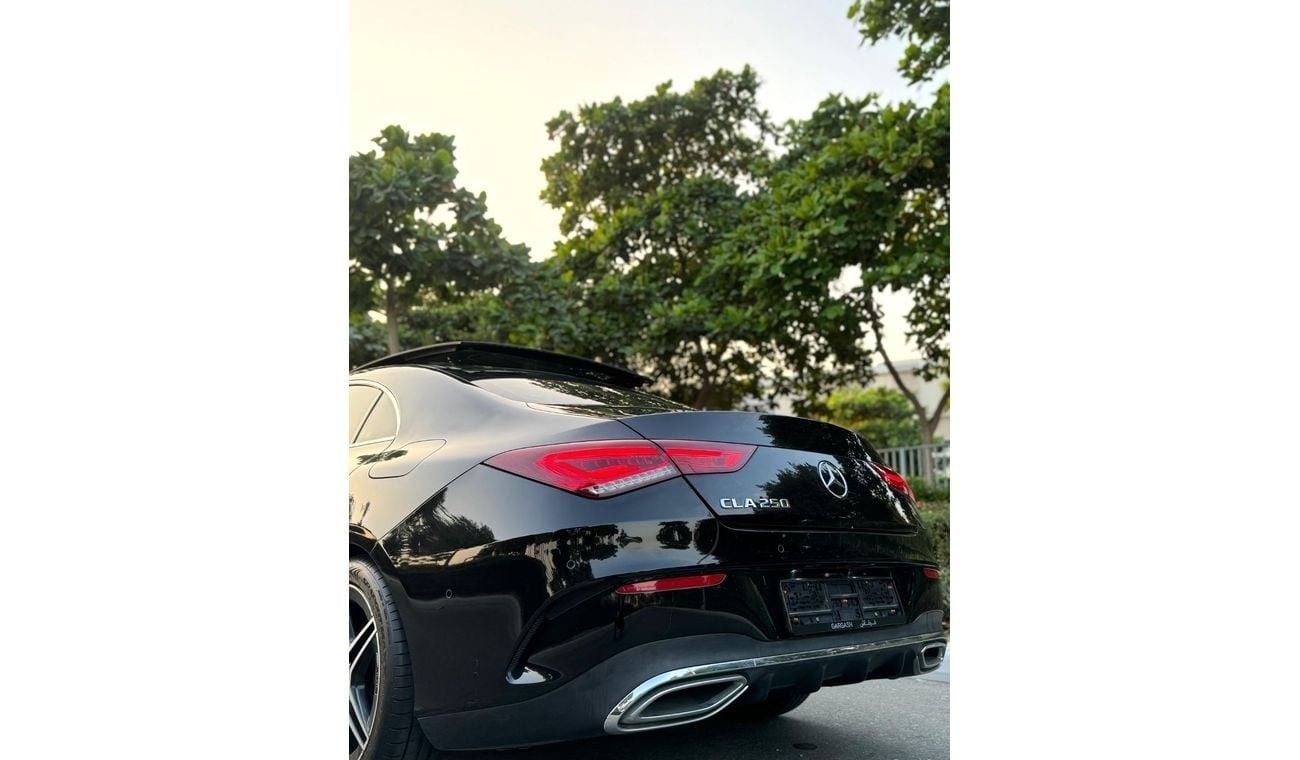 مرسيدس بنز CLA 250 Premium + 2.0L