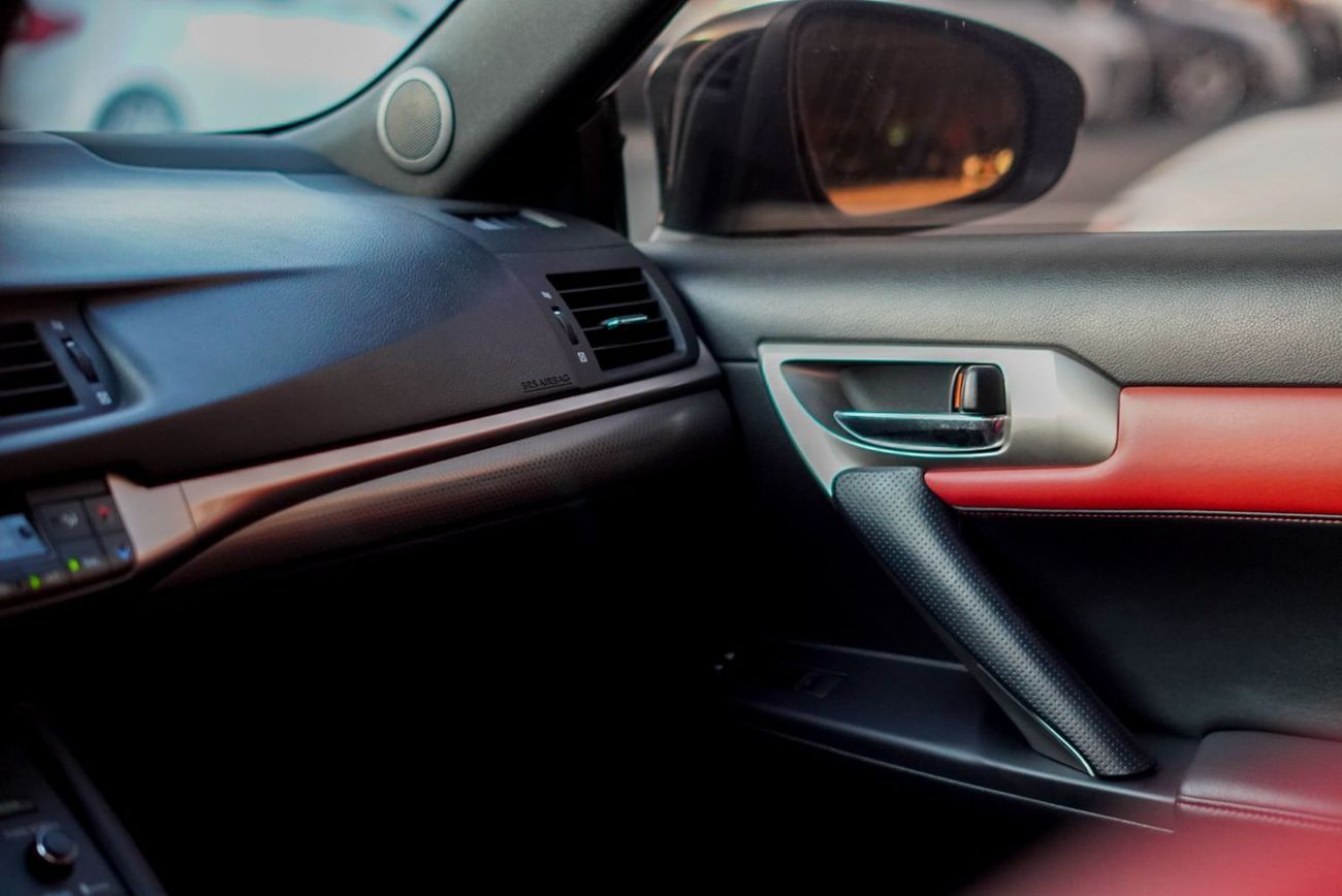 Lexus CT 200h Platinum 1.8L