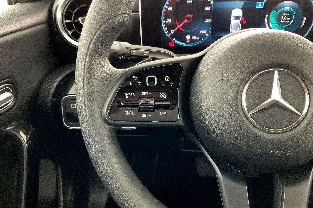 Mercedes Benz A200 Premium