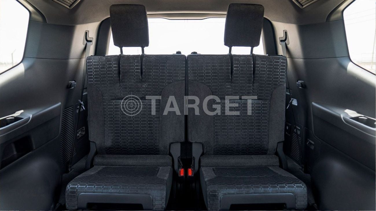 تويوتا لاند كروزر GXR Toyota land cruiser Lc 300 GXR 3.3D AT