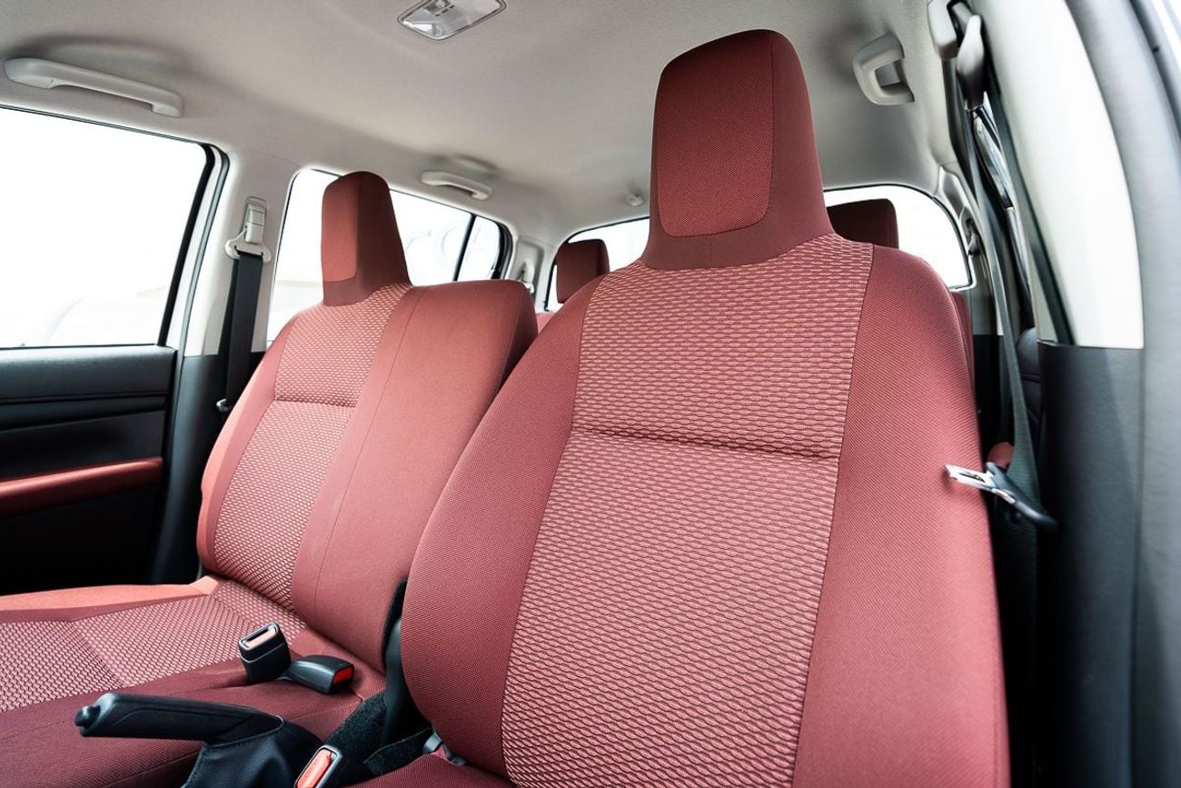 Toyota Hilux GLX 2.7L Petrol Double Cabin Manual Transmission 4x2 2026