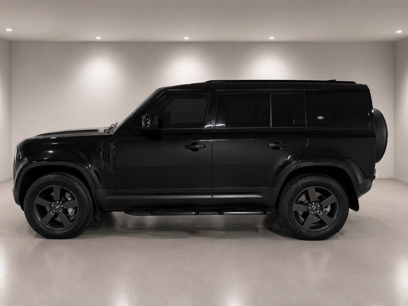 لاند روفر ديفندر 110 HSE P400