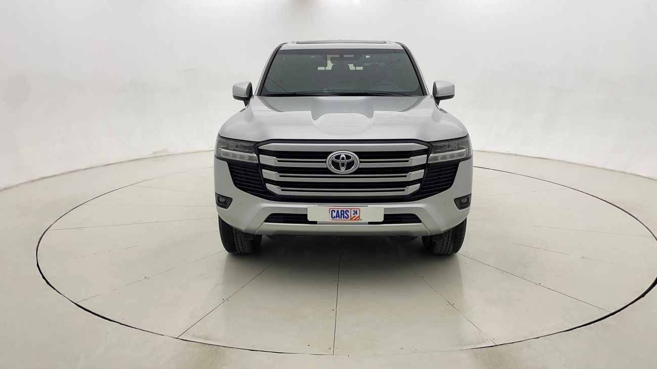 تويوتا لاند كروزر GXR 4 | بدون دفعة مقدمة | اختبار القيادة في المنزل