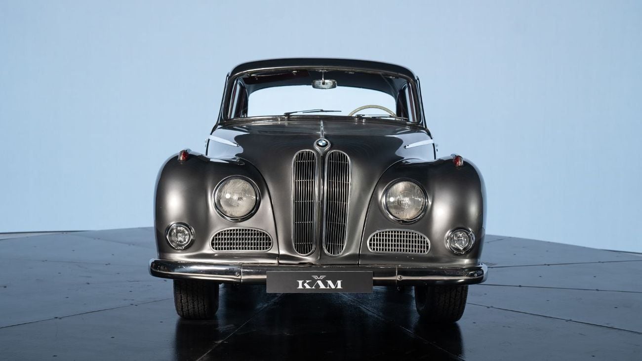 BMW 502 Sedan V8