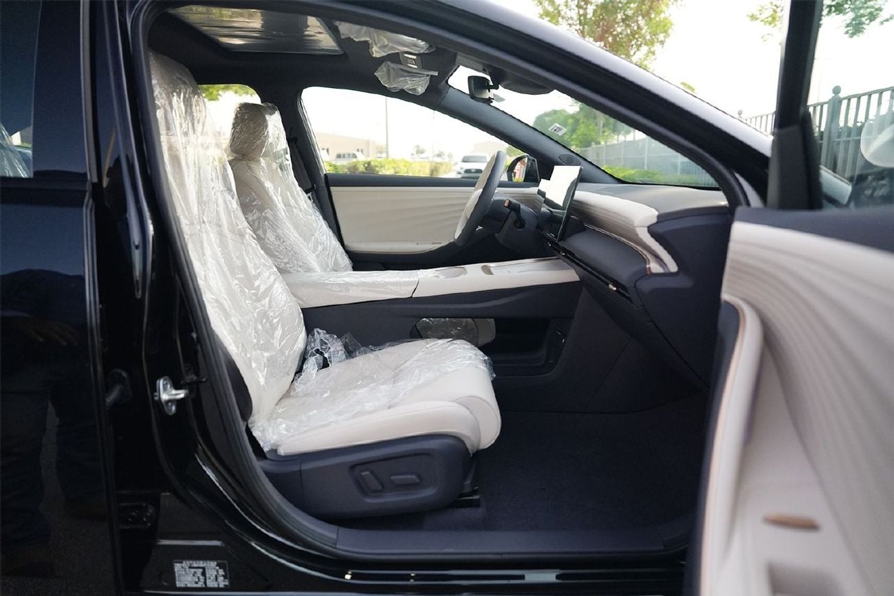 Nissan N6 180 MAX