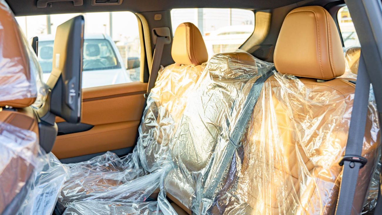 نيسان باترول 2026 Nissan Patrol SE Platinum 3.8L AT Petrol (Green-Tan) (Export Only)