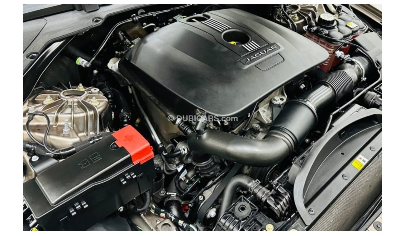 Jaguar XF Prestige GCC .. FSH .. Perfect Condition .. Top Range ..