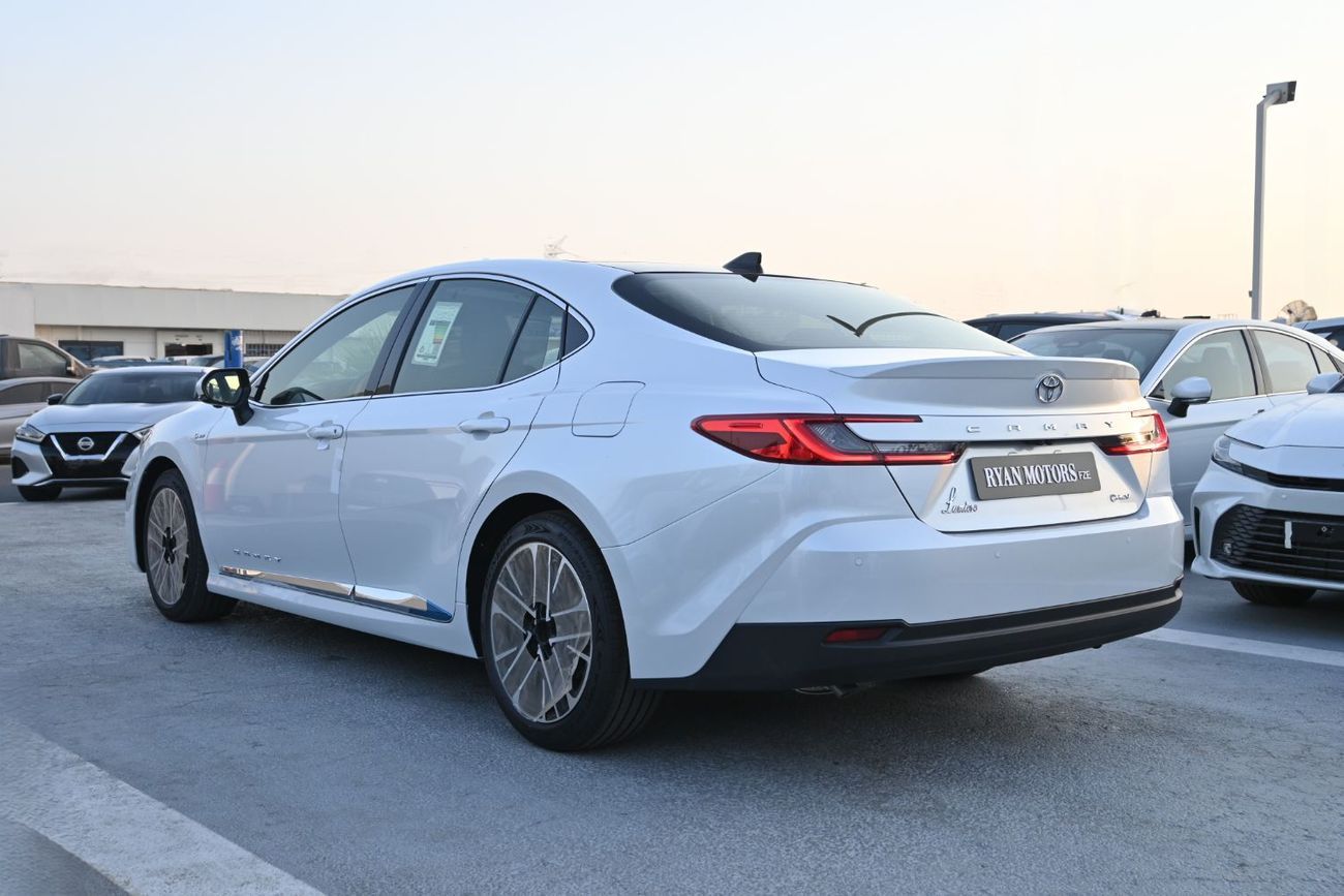 تويوتا كامري LUMIERE HEV Toyota Camry Lumiere 2.5L Hybrid, Model 2025, Color White