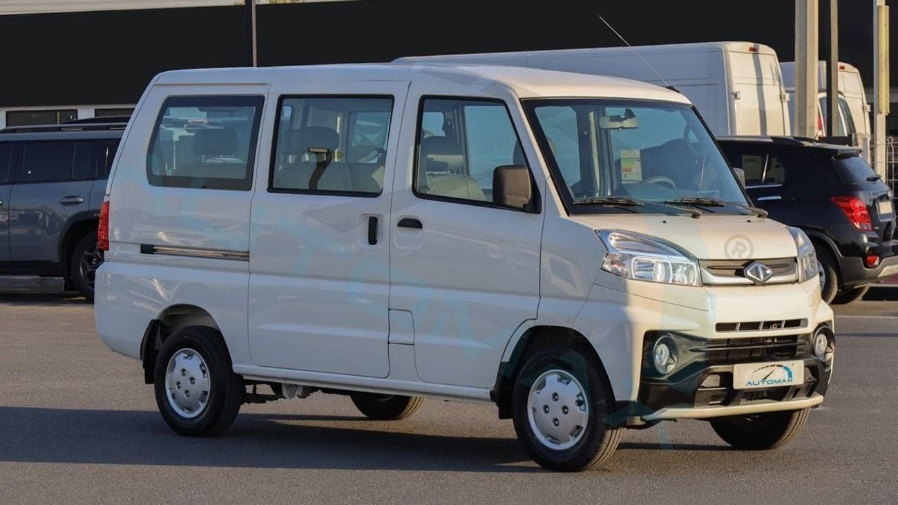 CMC Veryca Window Van 2.4L RWD 2025 GCC 0Km With 5 Years Unlimited Mileage Warranty