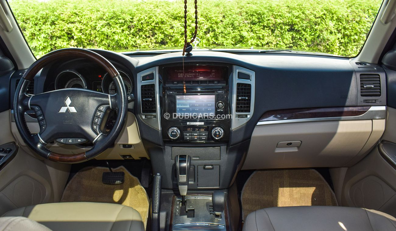 Mitsubishi Pajero GLS V6