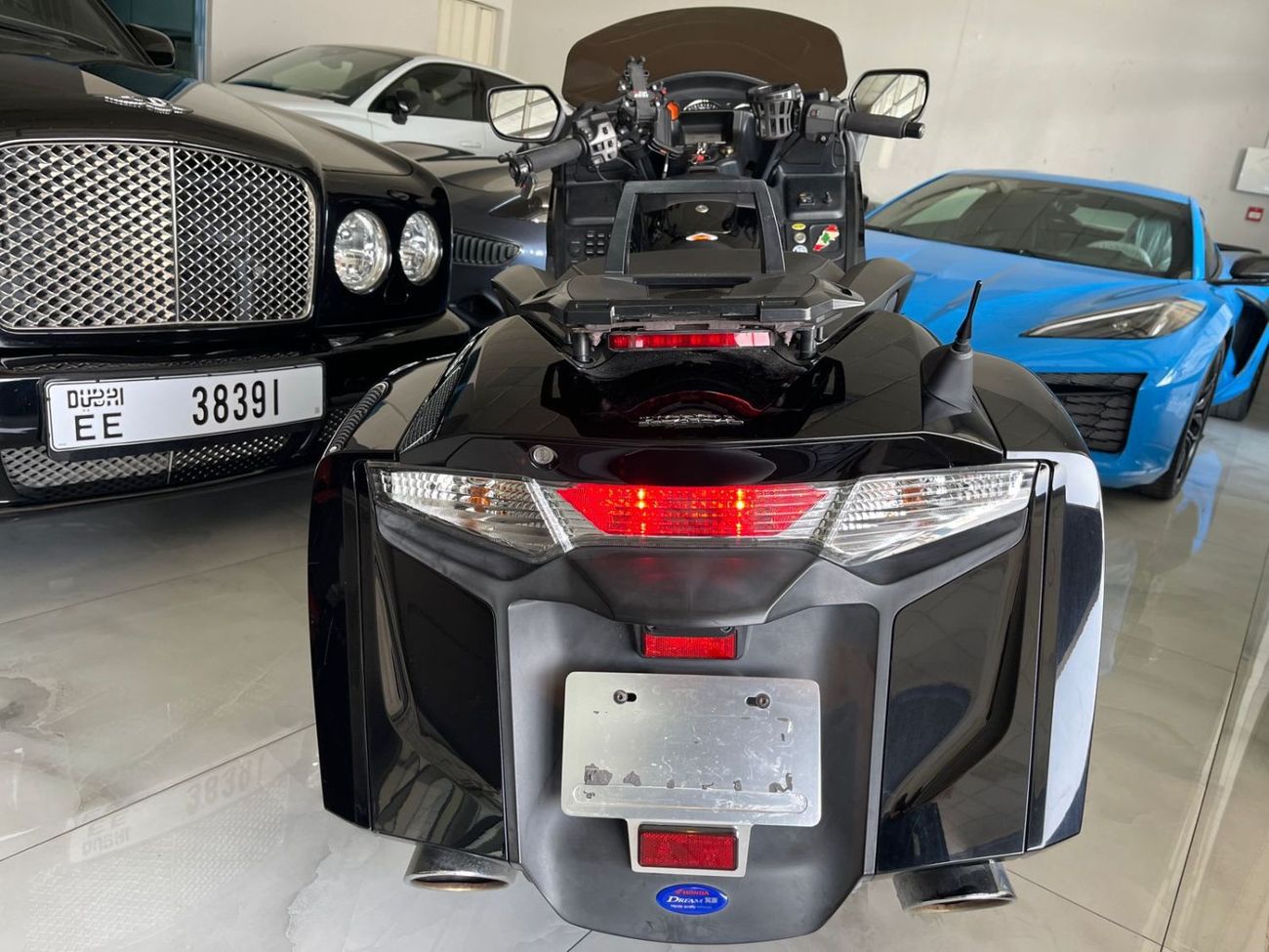 هوندا جولدوينغ F6B 1,800 CC from Japan. Full service in Dubai