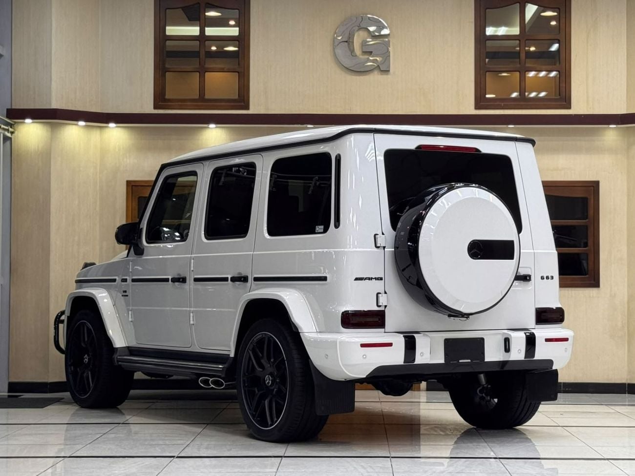 Mercedes Benz G63 AMG STANDARD