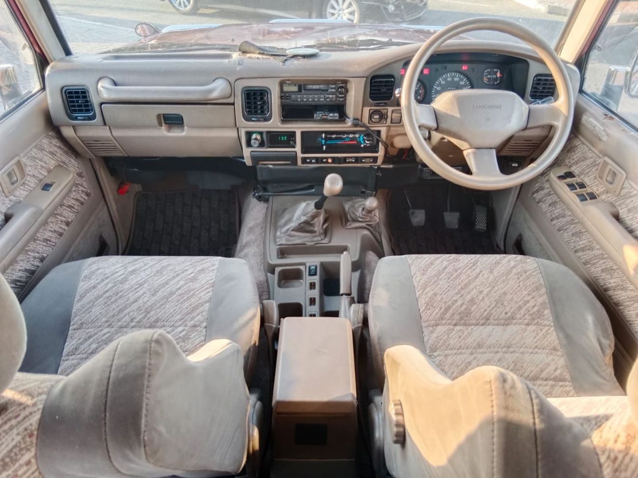 تويوتا لاند كروزر TOYOTA LAND CRUISER RIGHT HAND DRIVE(PM39201)