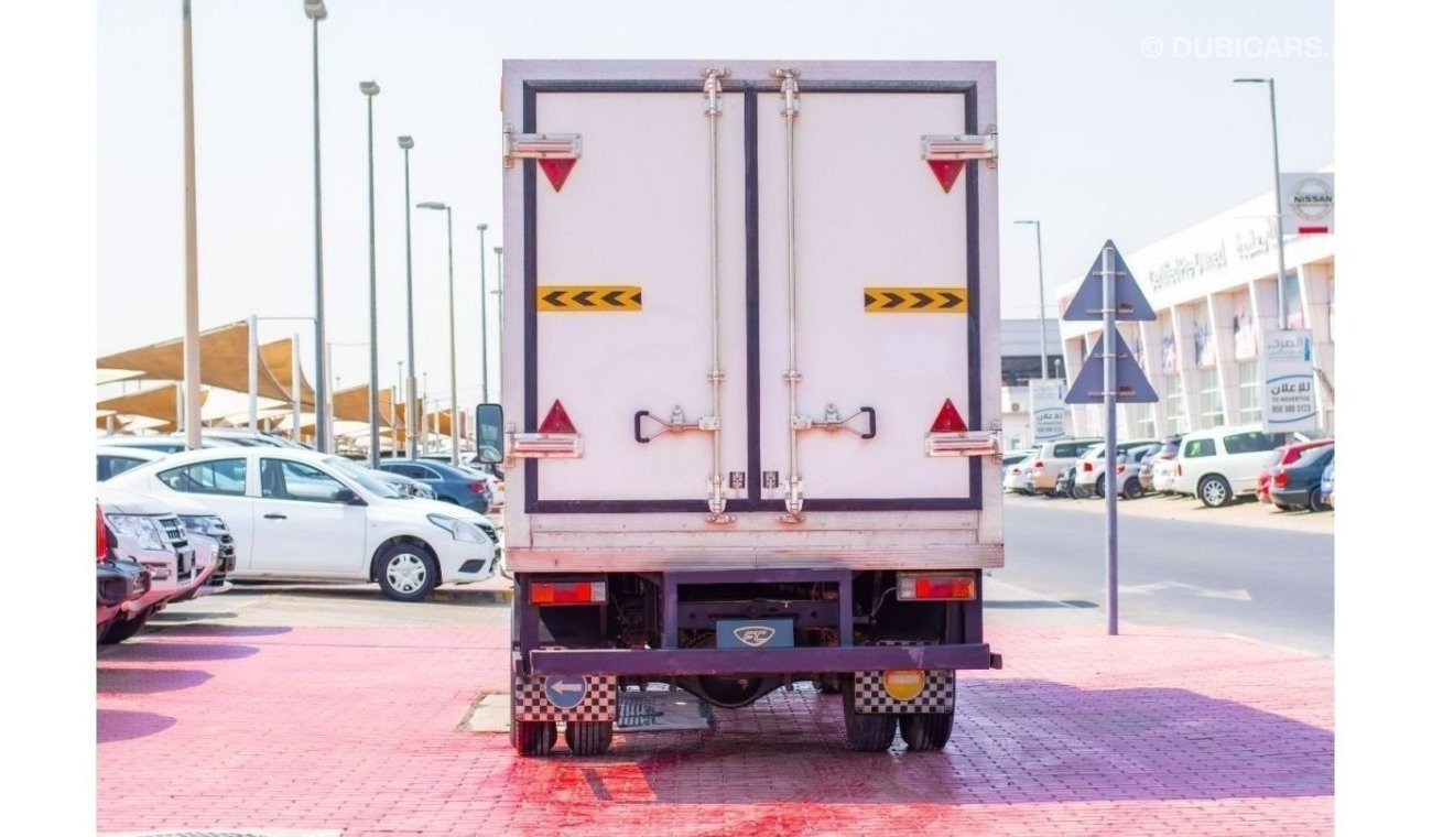 ميتسوبيشي كانتر 2005 | MITSUBISHI CANTER | THERMO KING-FRIZER | 14 FEET | GCC | VERY WELL-MAINTAINED | SPECTACULAR