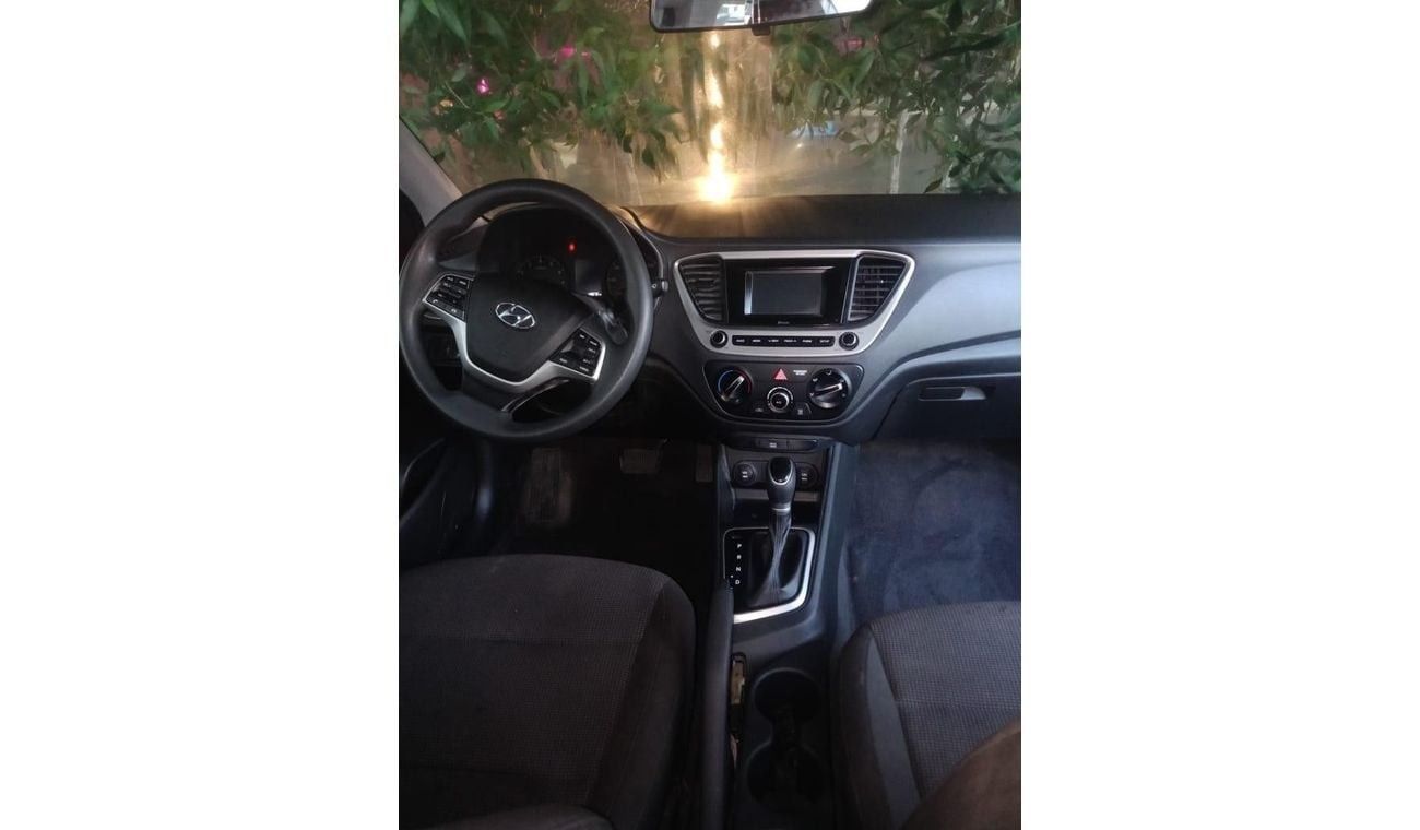 Hyundai Accent Base 1.6L (138 HP) HYUNDAI ACCENT 1.6L (138 HP)