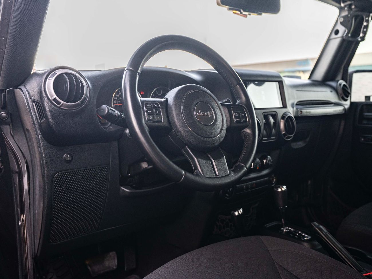 جيب رانجلر Willys Wheeler 3.6L A/T (2 Door)