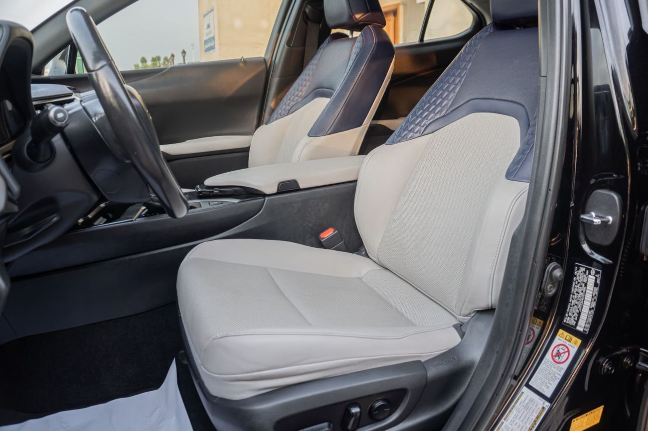 لكزس UX 200 Premier 2.0L (169 HP)