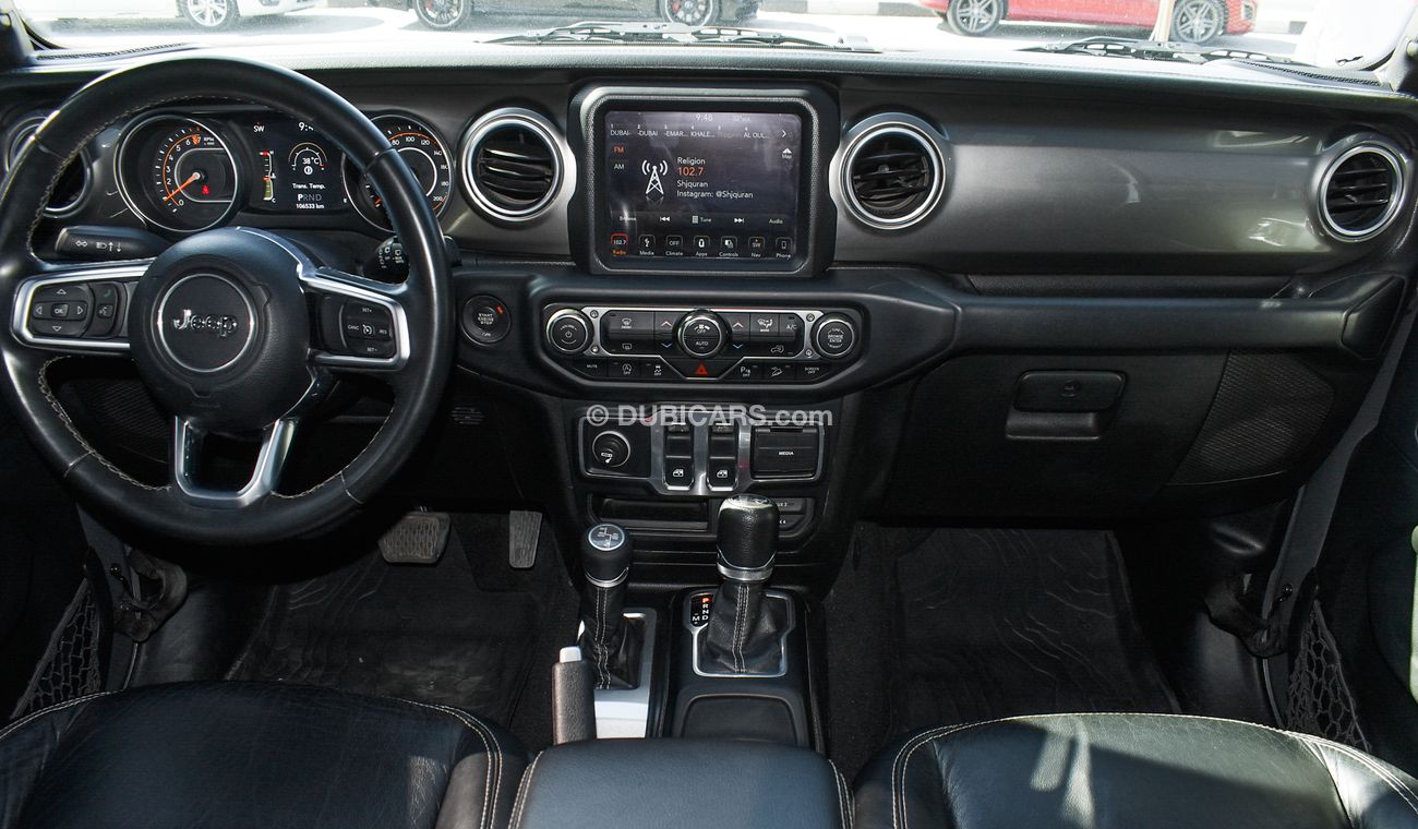 Jeep Wrangler Sahara