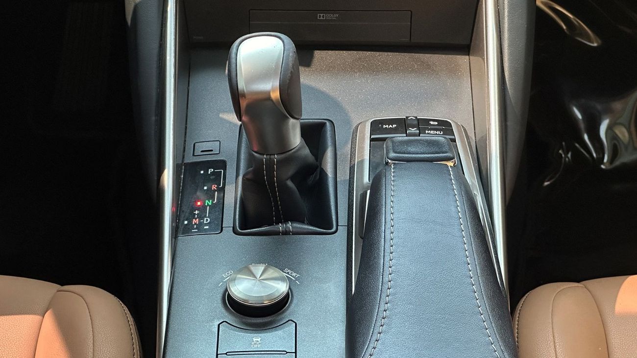 Lexus IS300 Premier 2019 Full Service History GCC