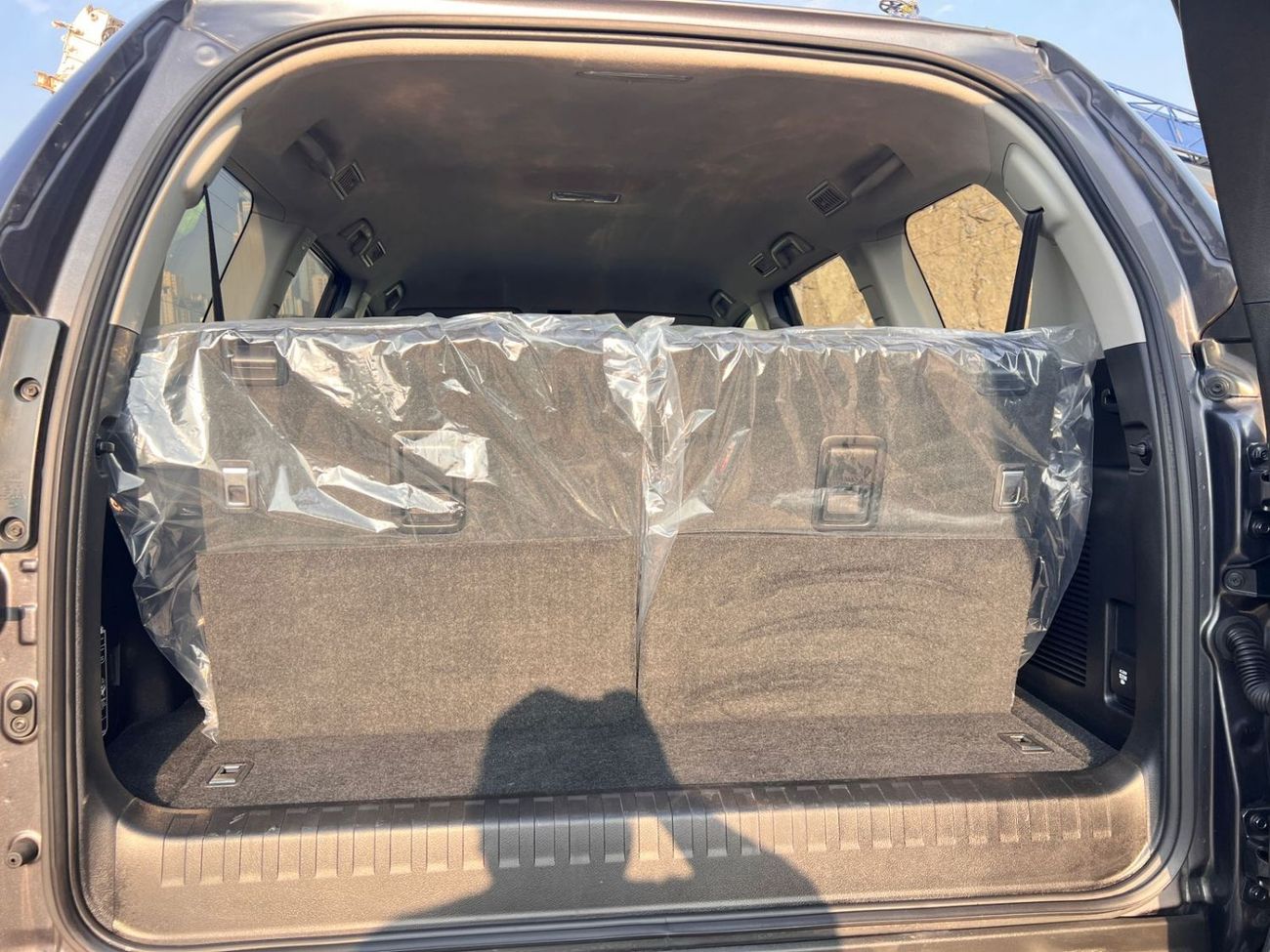 Toyota Prado diesel 2.8 liter right hand drive automatic only for export available