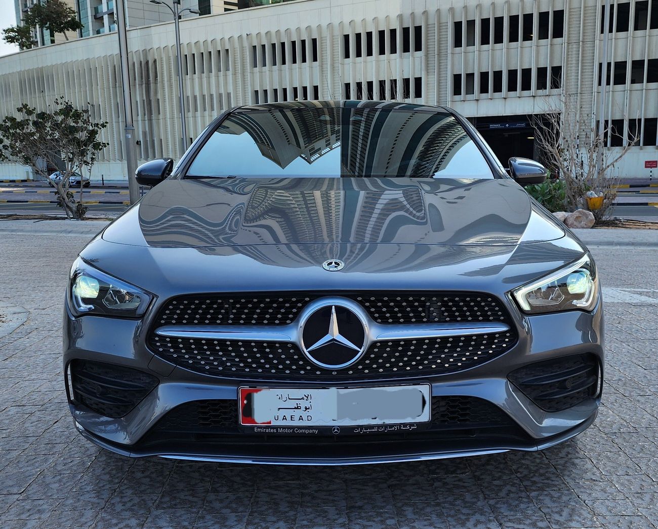 مرسيدس بنز CLA 250 Premium + 2.0L