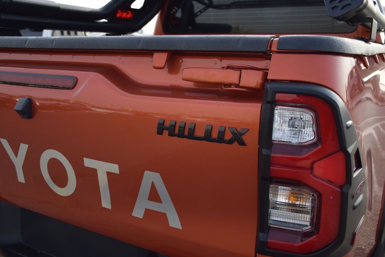 Toyota Hilux S GLX 2.8L AWD A/T Diesel (Right Hand Drive)