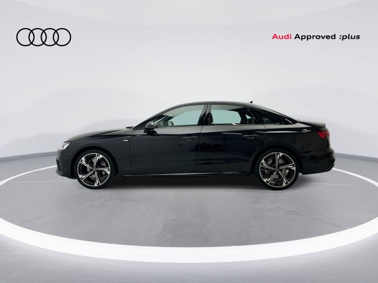 أودي A4 35 TFSI S Line 2.0L 150hp (Ref# 18106)