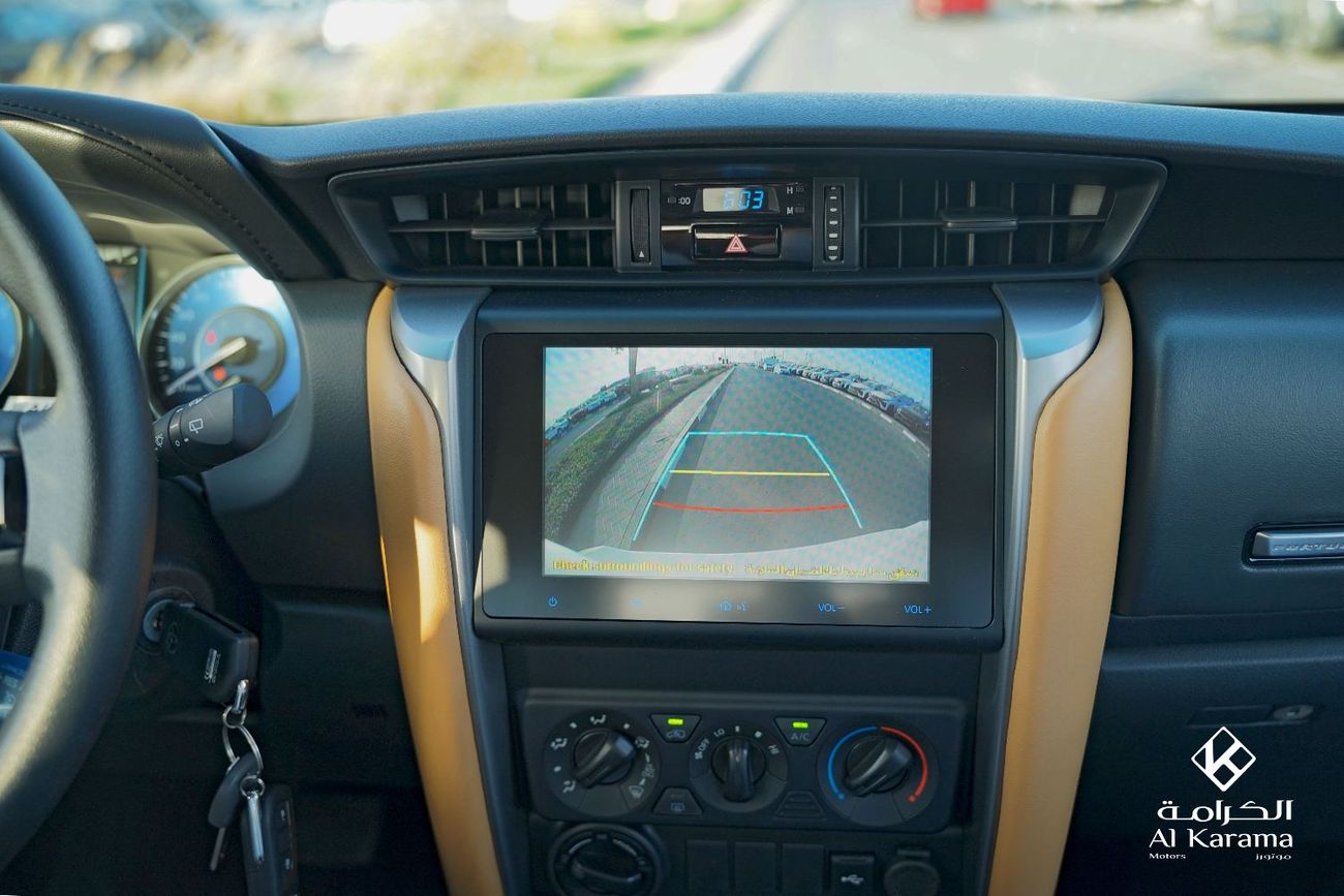 تويوتا فورتونر 2.4L GX - Cruise Control - 8" Touch Screen Display - 4x4 - GCC Specs - Rear Camera