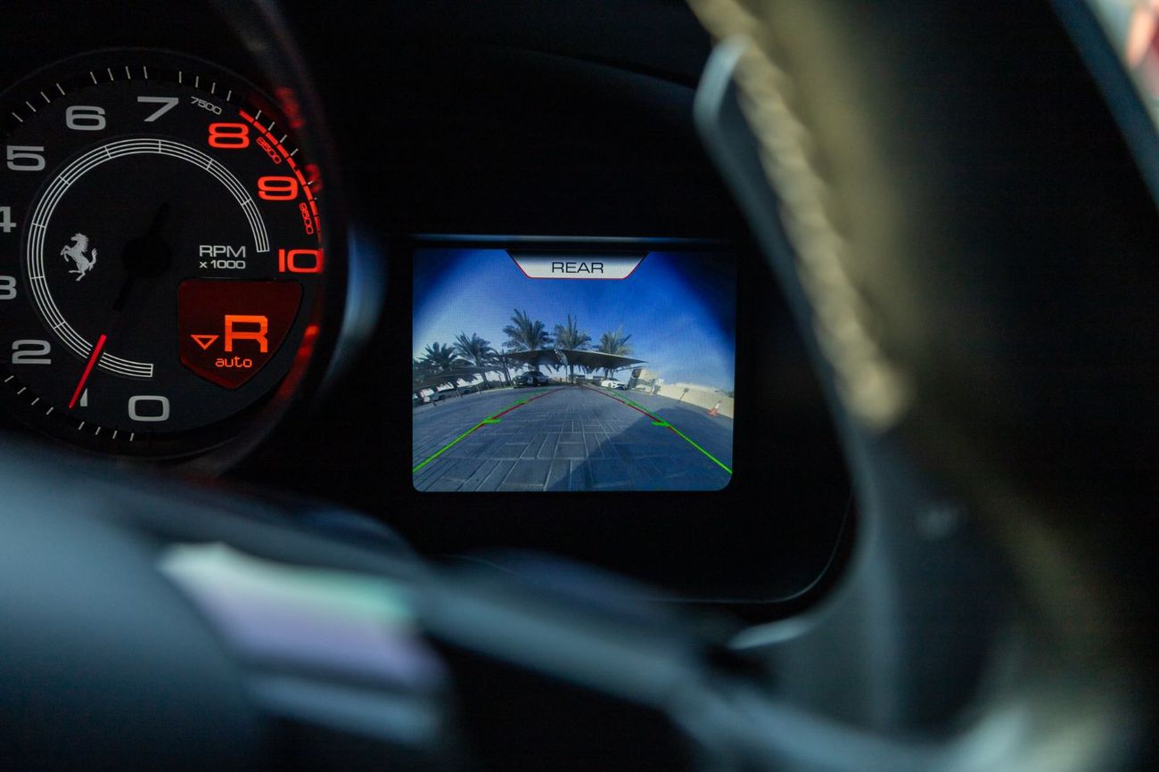 فيراري F8 تريبوتو 3.9T V8