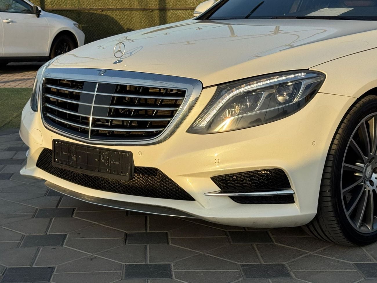 مرسيدس بنز S 400 AMG