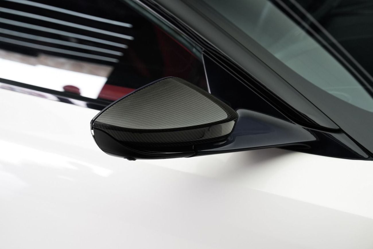 Aston Martin DB11 VOLANTE Std 4.0L