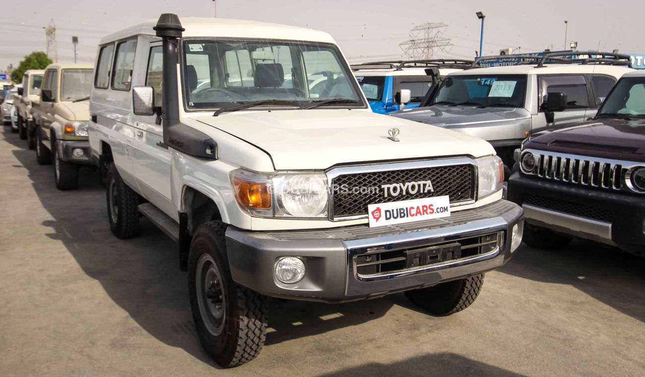 Used Toyota Land Cruiser V8 diesel 1VD manual right hand drive 2013 for