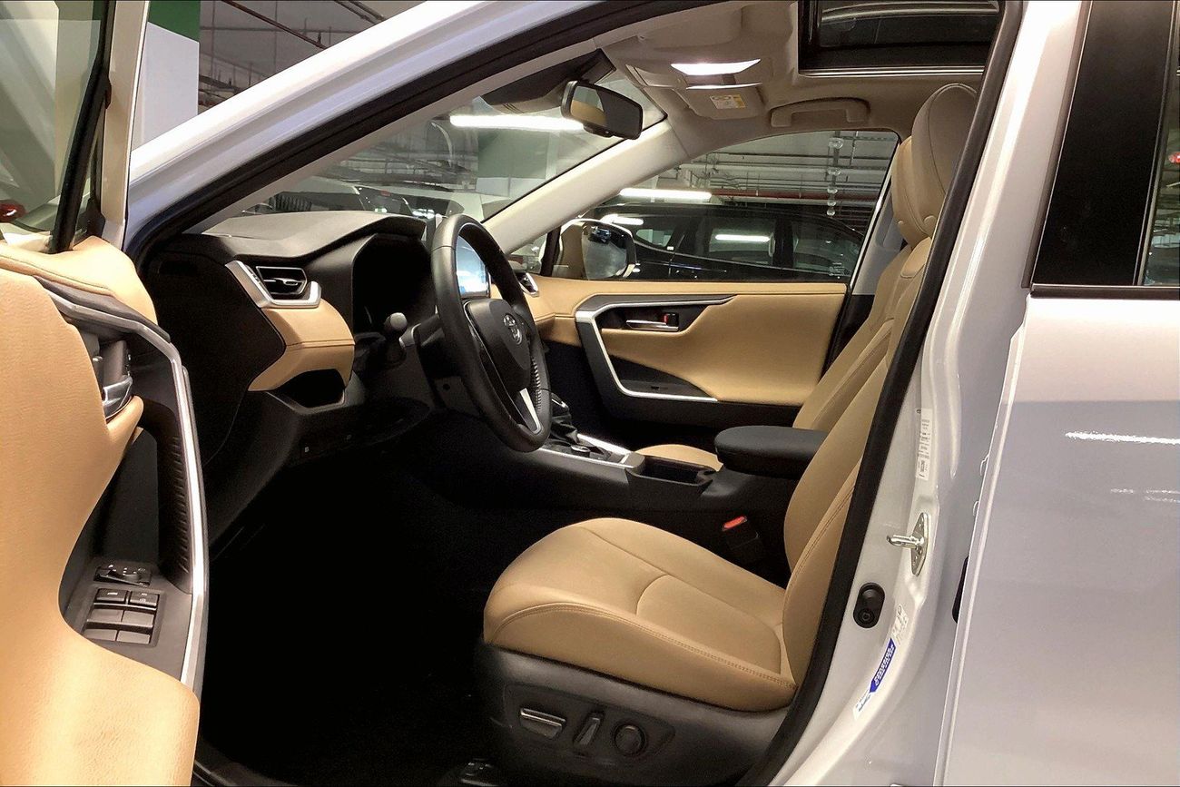 Toyota RAV4 VXR HEV | Guaranteed Warranty | 0 Down Payment