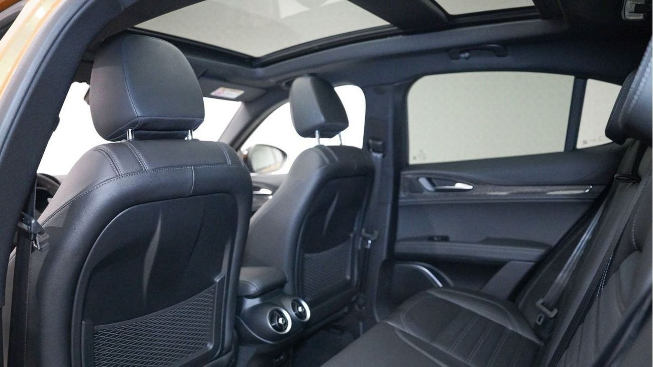 Alfa Romeo Stelvio Quadrifoglio - Warranty until Jan 2028 - Approved Prepared Vehicle