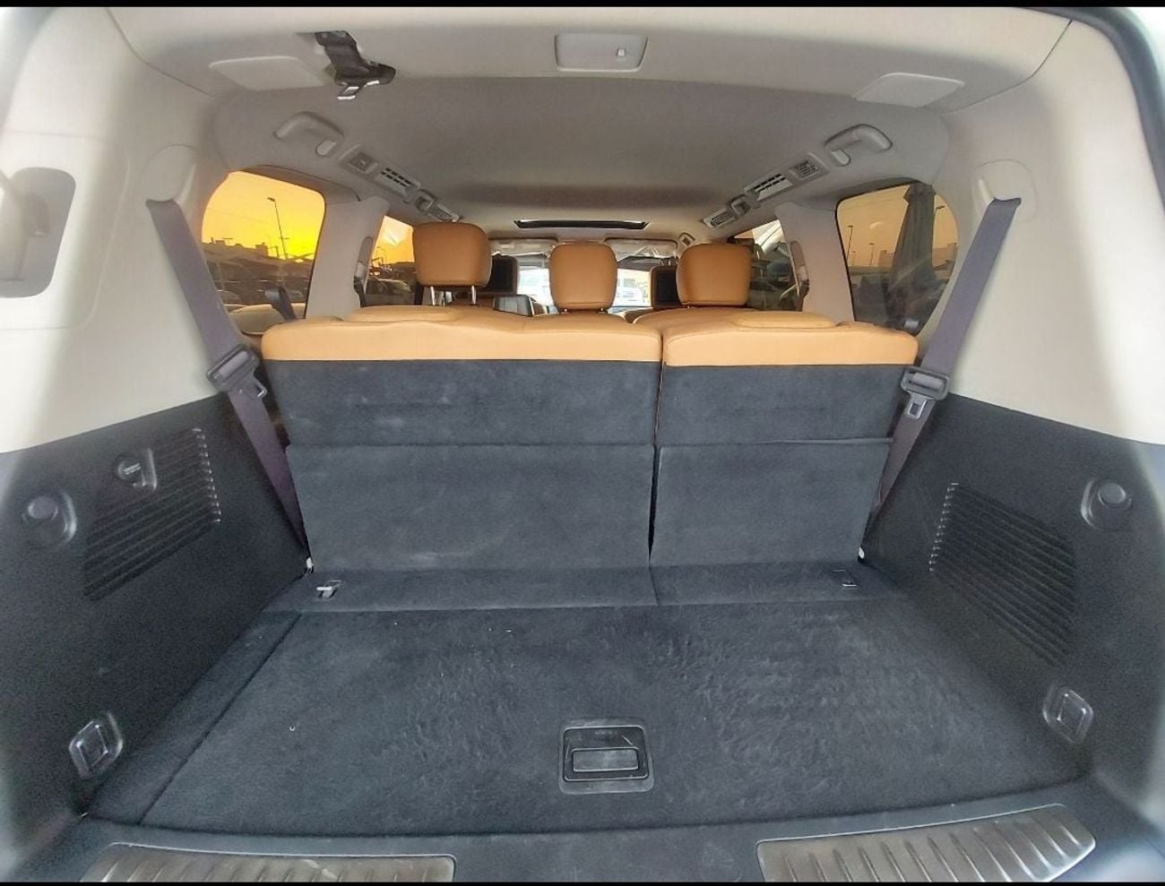 نيسان باترول SE Platinum City 5.6L