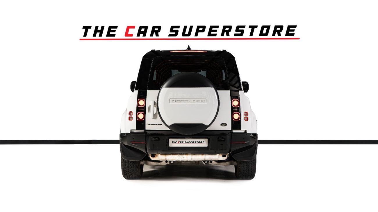 Land Rover Defender 90 X-Dynamic S P300 2.0L GCC-Al Tayer Warranty-Full Service History-Black Package